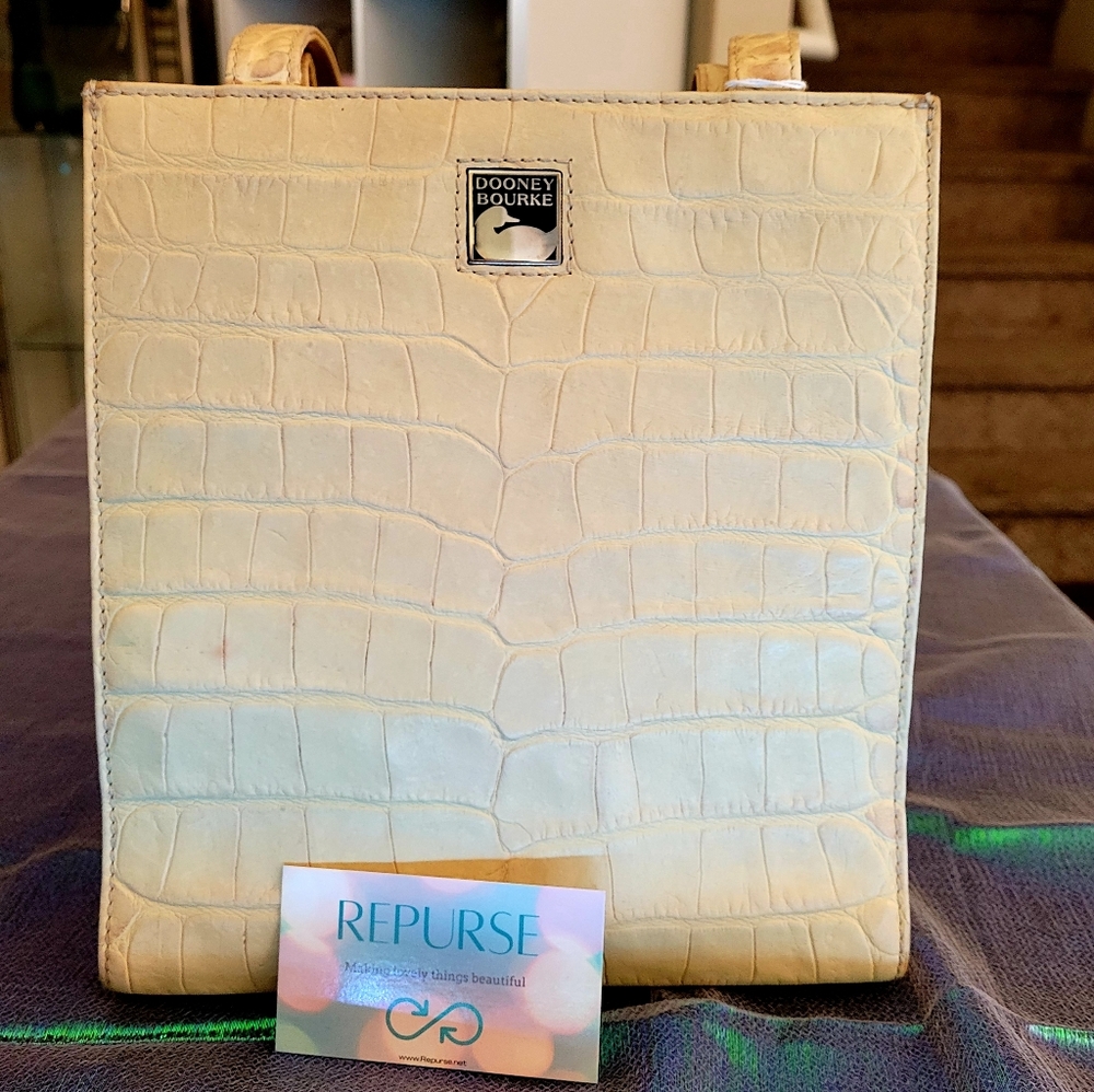 Vintage Dooney Gator Tote - Picture 2 of 6
